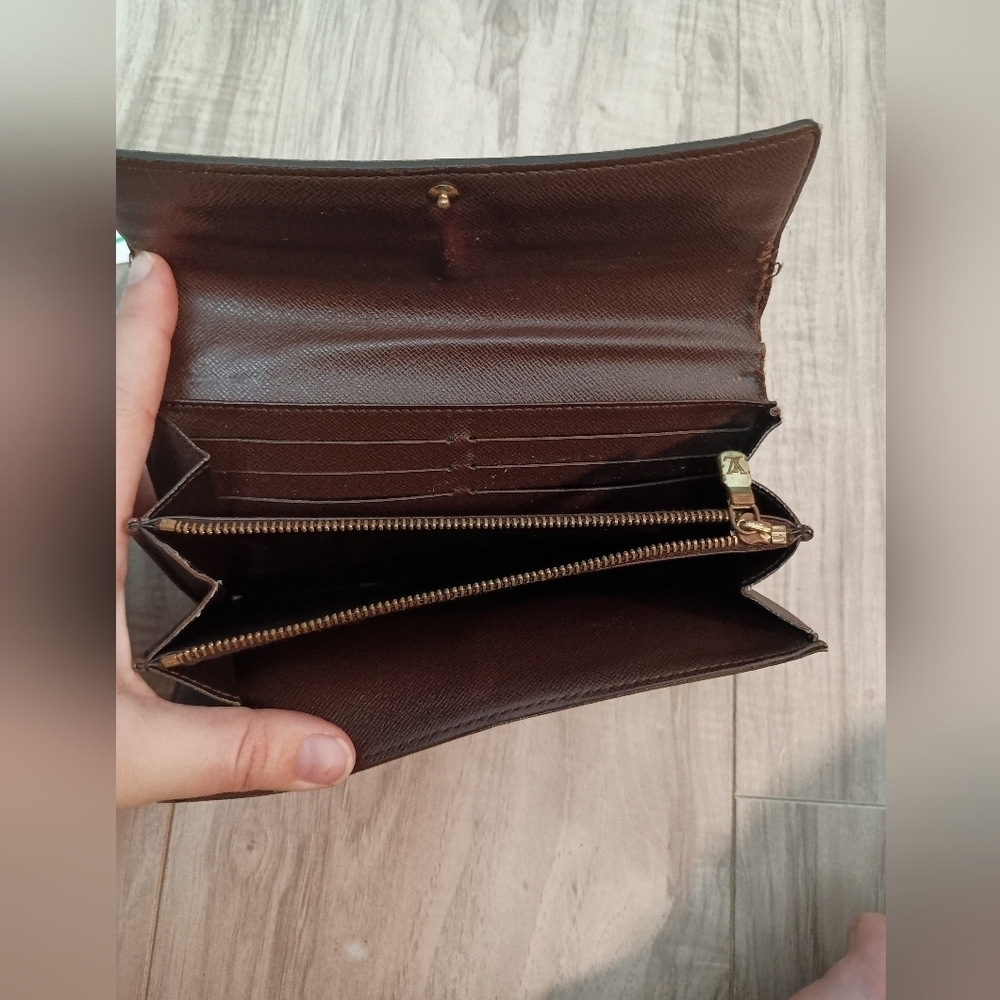 Louis Vuitton Authentic Damier Ebene Canvas Long Wallet - Picture 8 of 14